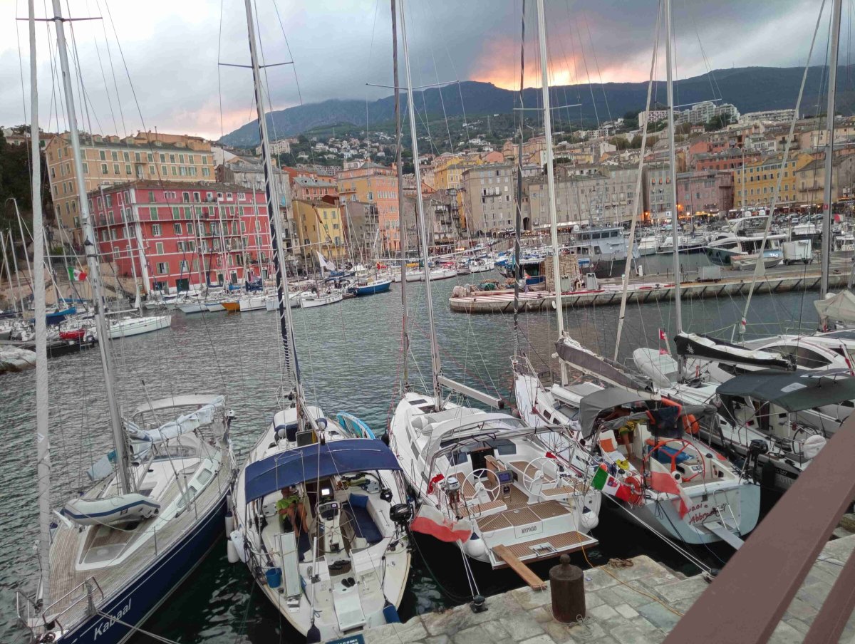 Velero - Hanse - 2022