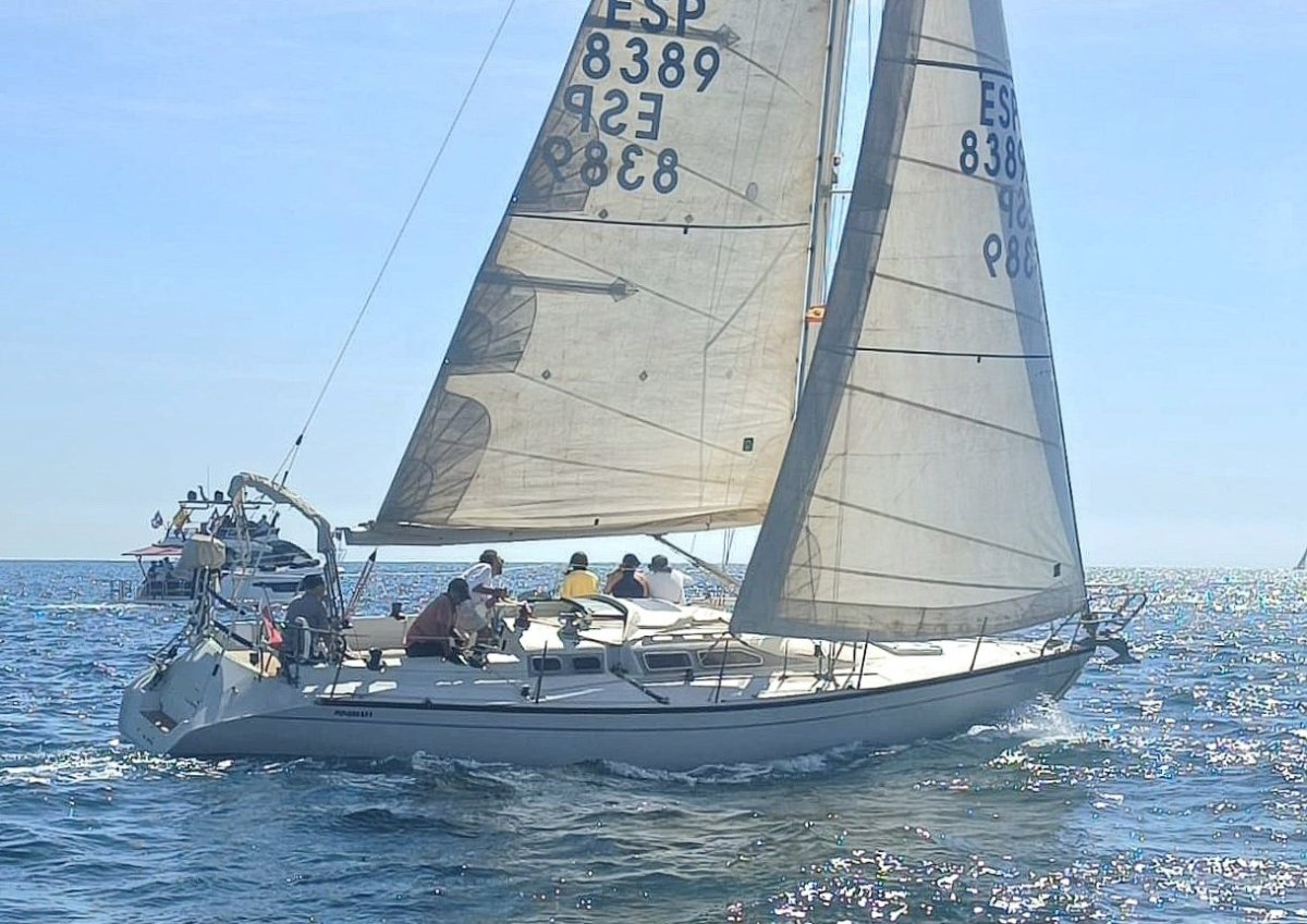 Experiencia de regata en el restaurante Poniente, Alicante