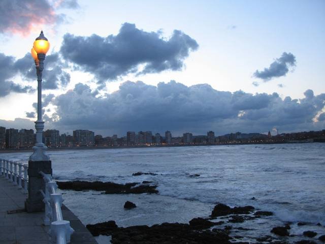 Mar Cantábrico en Gijón