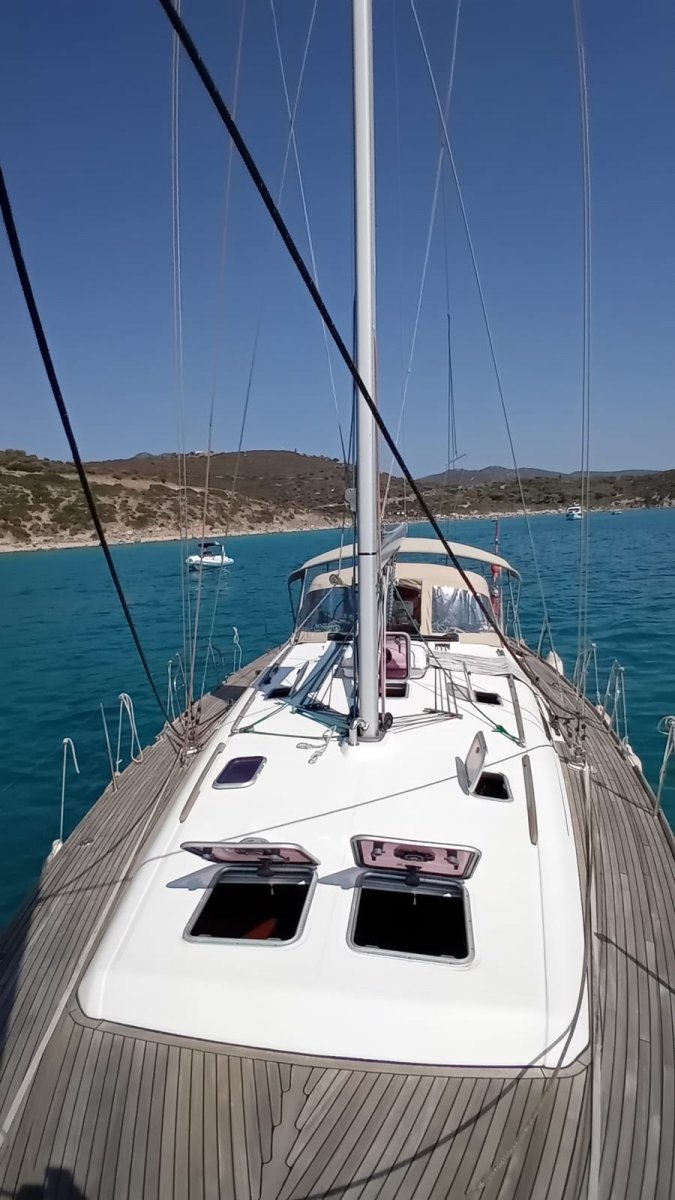 Aprende a navegar en las aguas cristalinas de Cerdeña