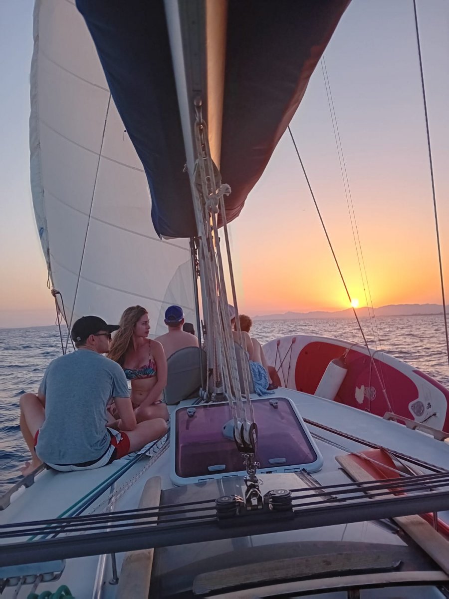 A romantic evening on the sea in Tabarca