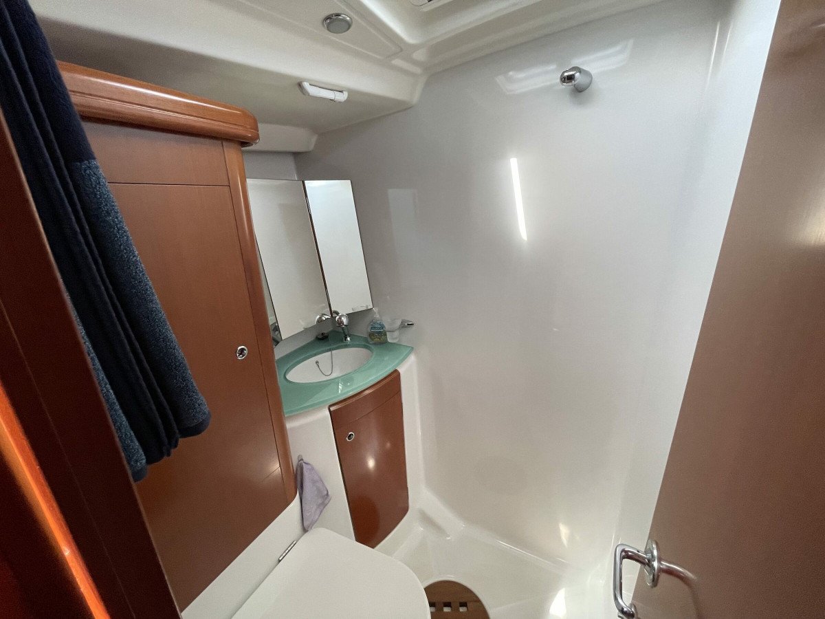 Velero - Bénéteau - 6 personas