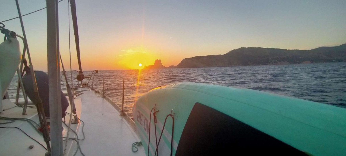 95Atardecer costado tabla padel_r.jpg