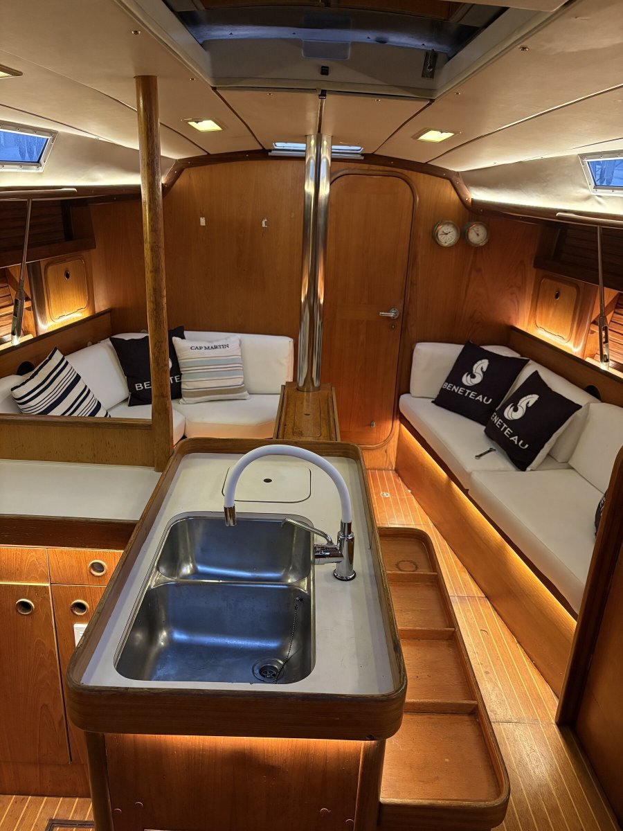 Bénéteau - 1986