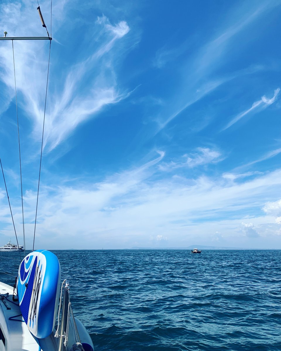 Segelboote in Procida mit All-Inklusive-Option