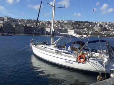 2. Juni langes Wochenende Segeln von Ischia nach Ventotene