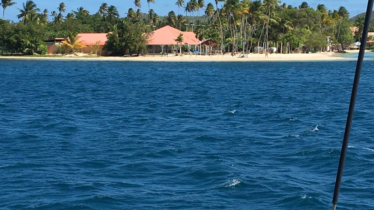 Salpa da Tenerife verso le Isole Capo Verde
