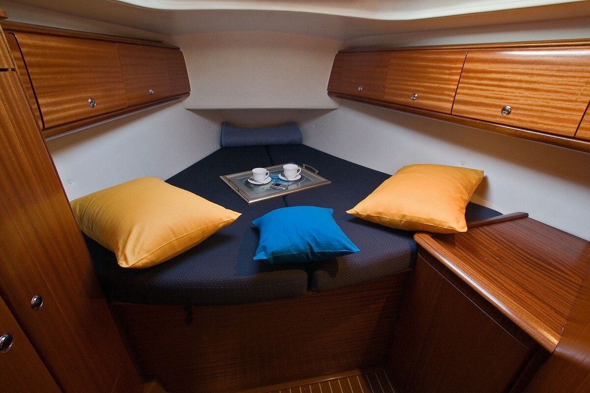 alquiler-velero-barcelona-bavaria-46-cruiser-6