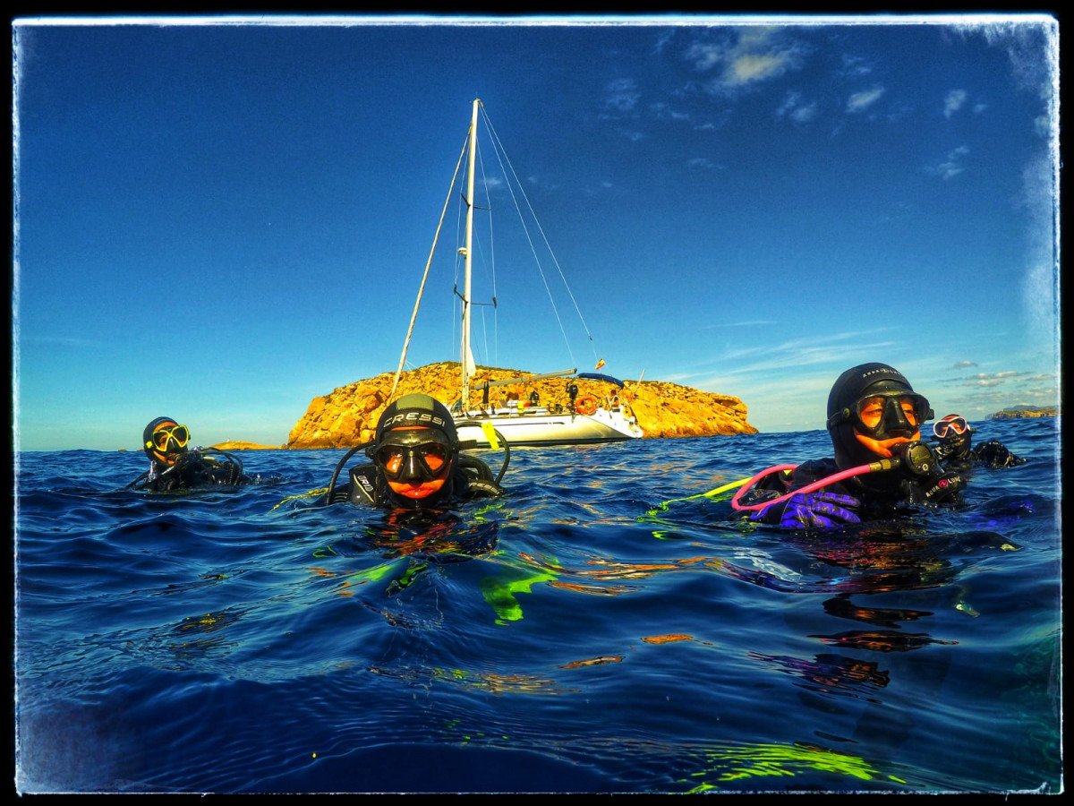Sail and dive in Ibiza and Formentera for a week