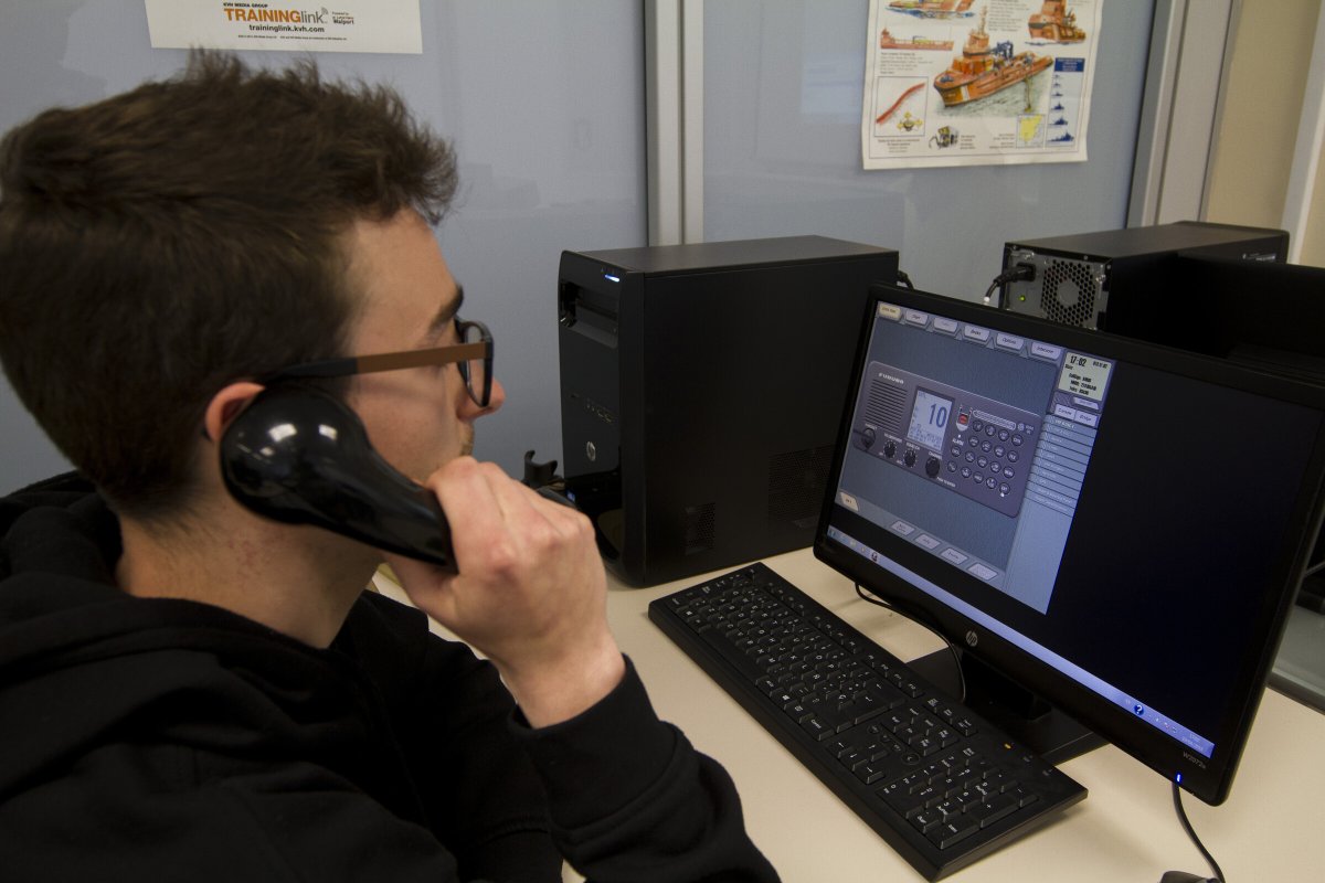 Boat navigation course in Barcelona