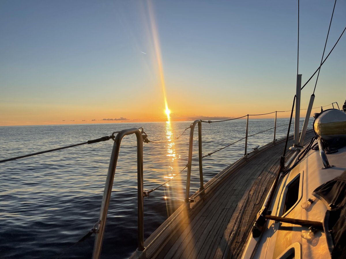 Viaggio in barca dalla Sicilia alla Sardegna