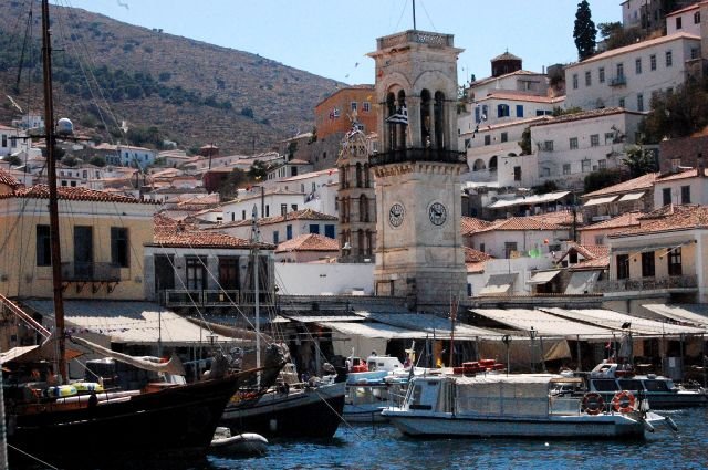 Scuola di navigazione in mare