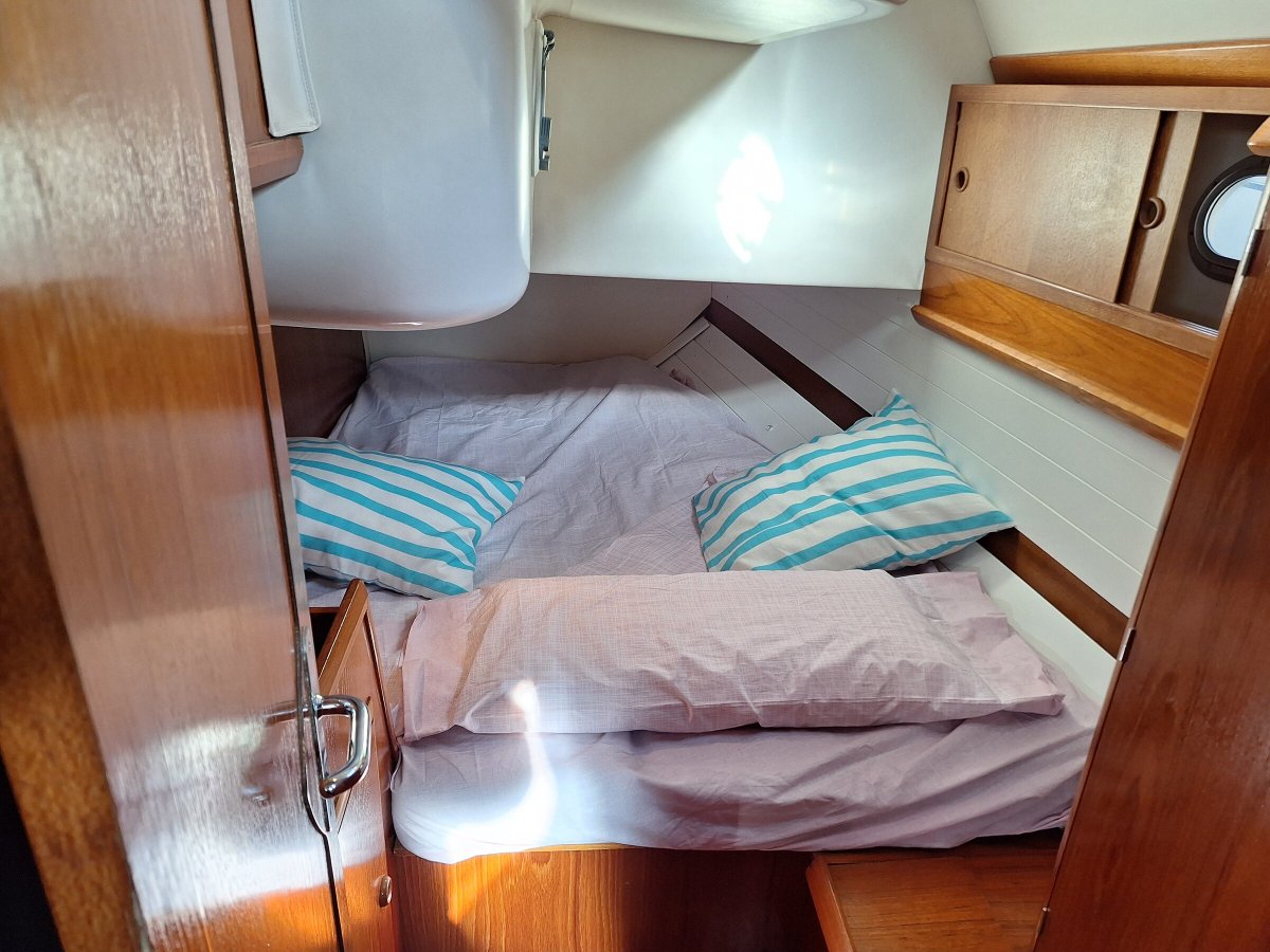 Barco navegando hacia Colliure