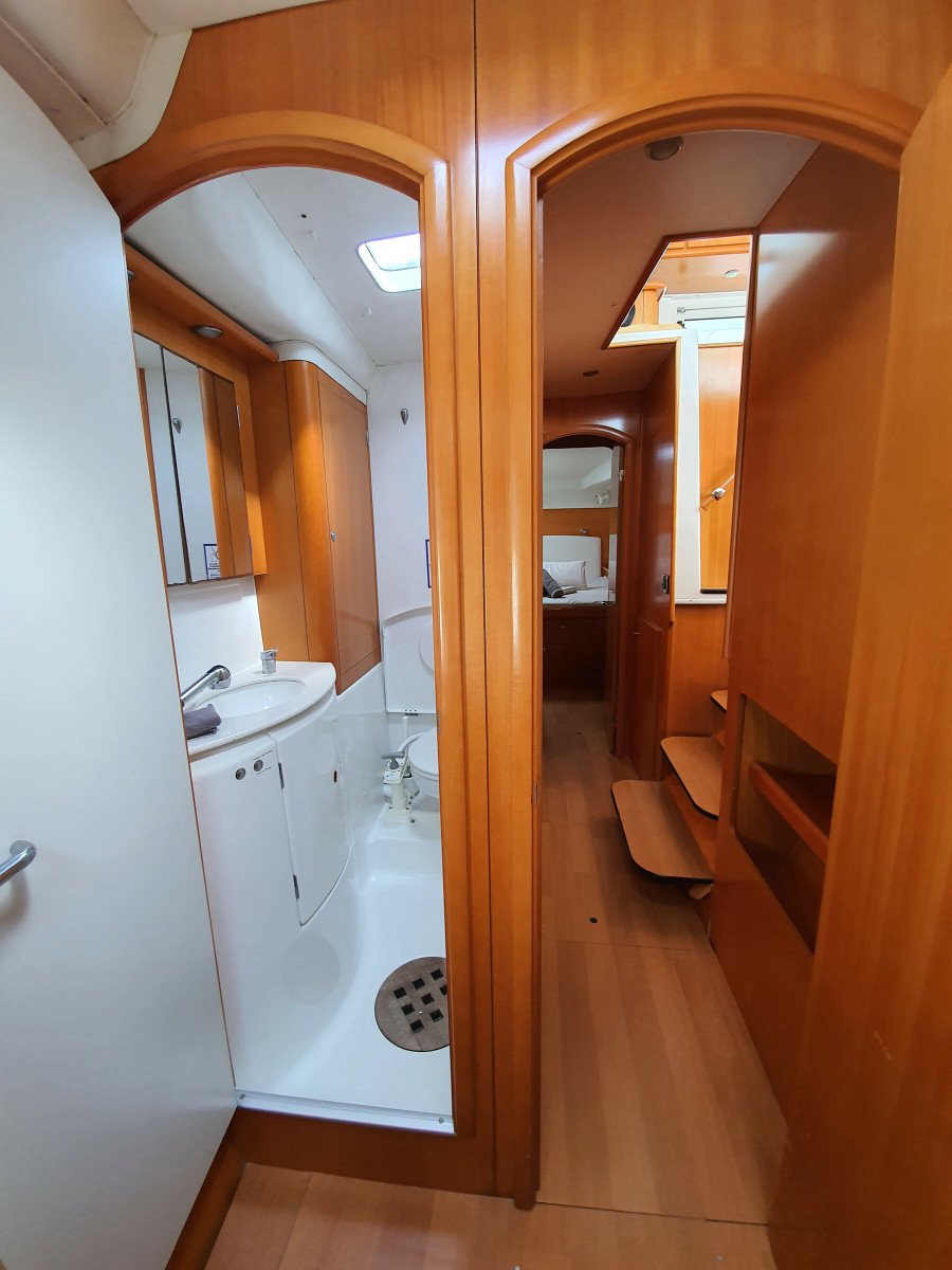 Sailboat - Lagoon - 13.61 meters