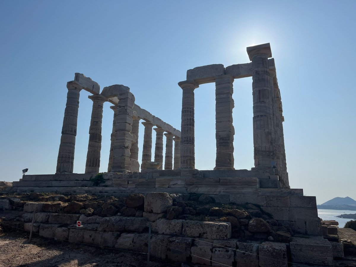 Explore the Cyclades islands on a boat trip