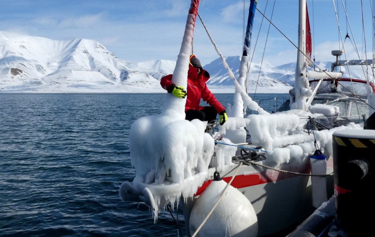 Svalbard Safari Sailing boat