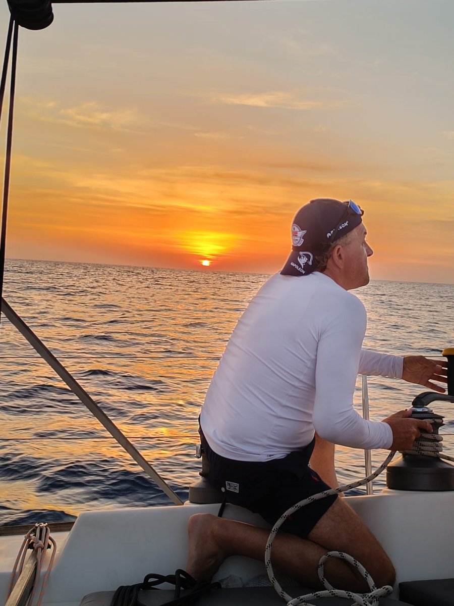 Jeanneau - 12 {{i18n.capacity}}