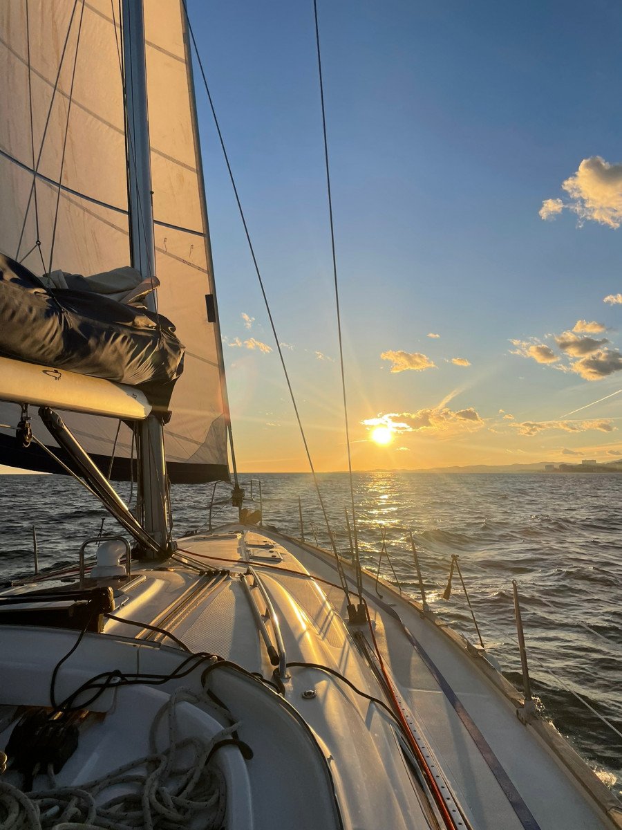 Velero AstroGastronómica desde Sevilla a Málaga