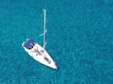 Mit dem Segelboot zu den Äolischen Inseln: Natur, Spaß und jede Menge Geschmack. Kochen an Bord.