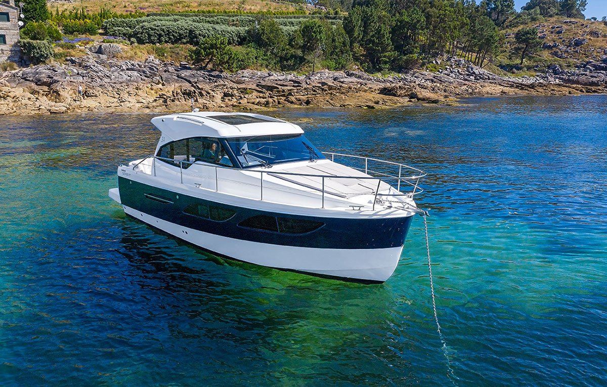 Cabo de Gata Full-Day Cruise