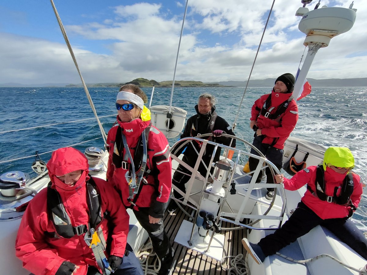 Corso di navigazione offshore verso la Scozia