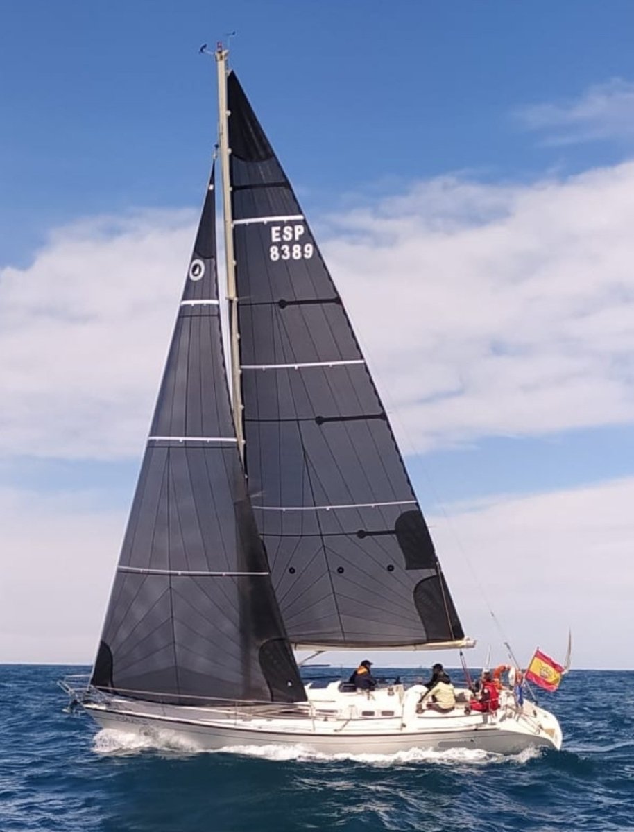 Corso di navigazione su uno yacht