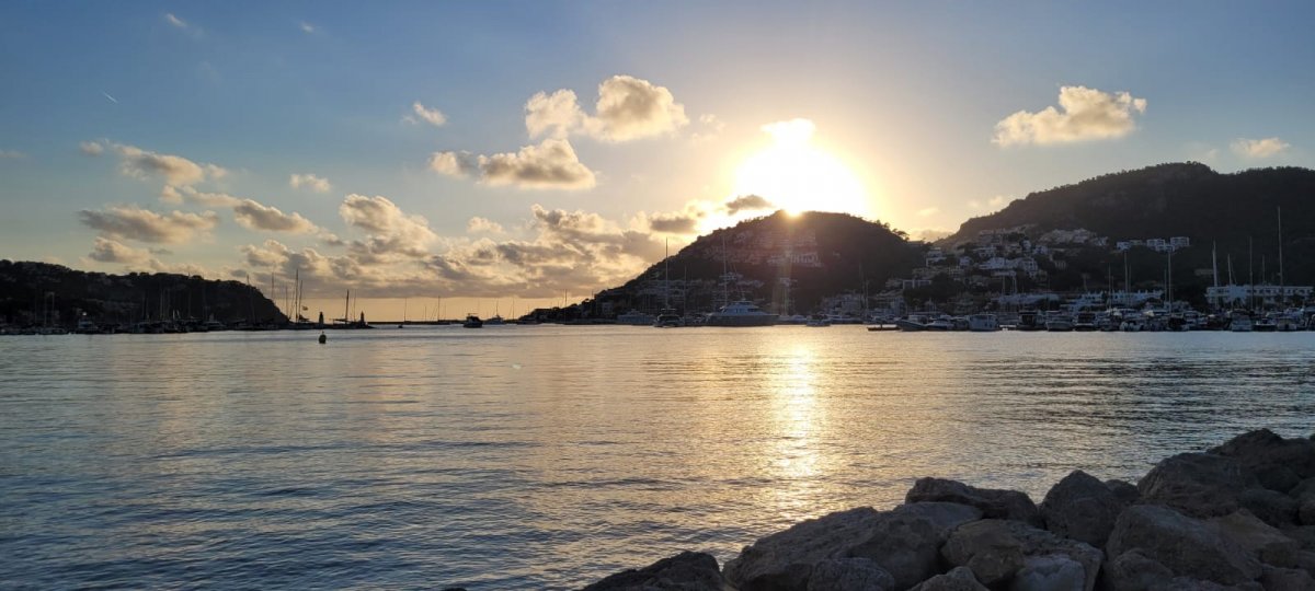 Viaje en barco por el mar: ¡8 días de aventura!