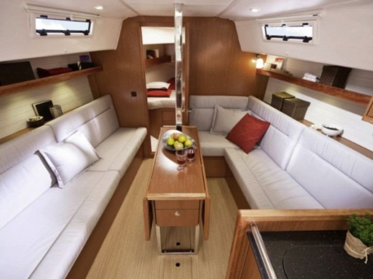 Bavaria Yachts - 2012