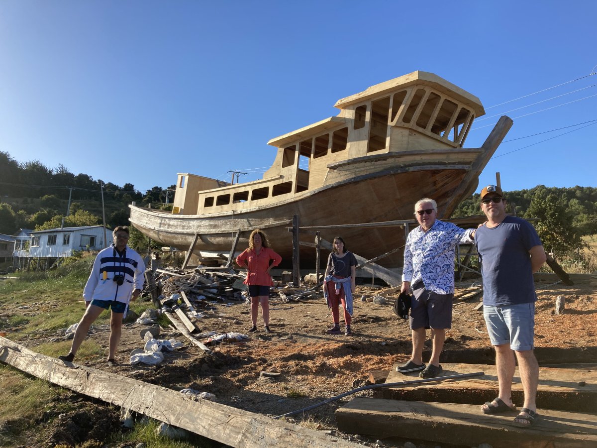 Discovering natural hot springs in the Patagonian Fjords