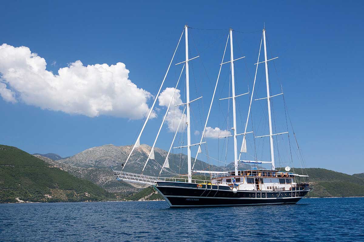 Viaggio di lusso nell'Egeo a bordo di uno yacht