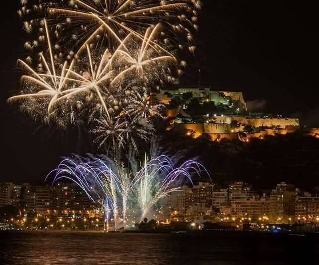 An unforgettable night in Alicante during the Hogueras de San Juan