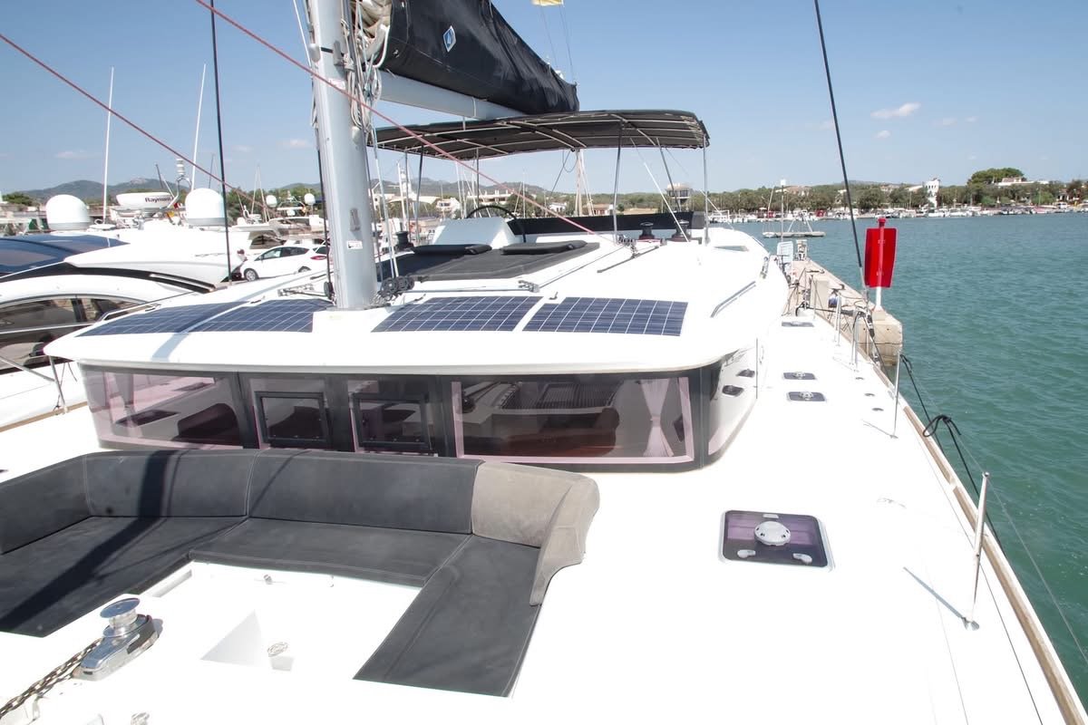 Un'avventura di navigazione nelle Caraibi su un catamarano deluxe