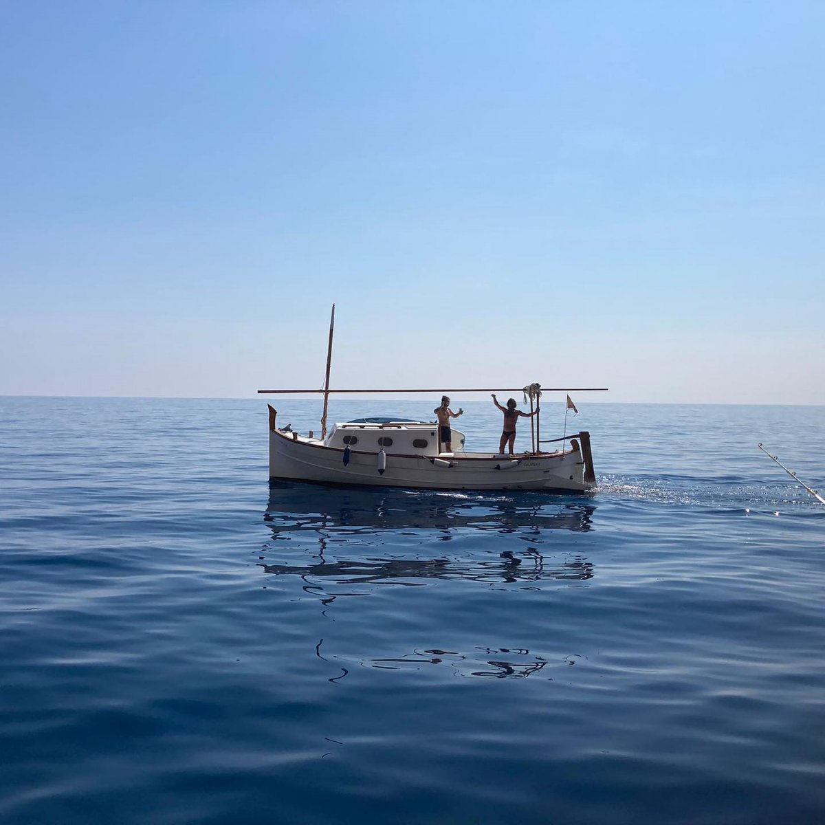 Goditi la bellezza naturale della Baia di Altea e Benidorm in un llaut