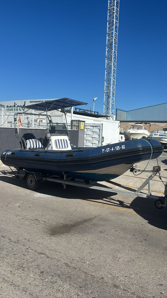 Studying for the sailing license