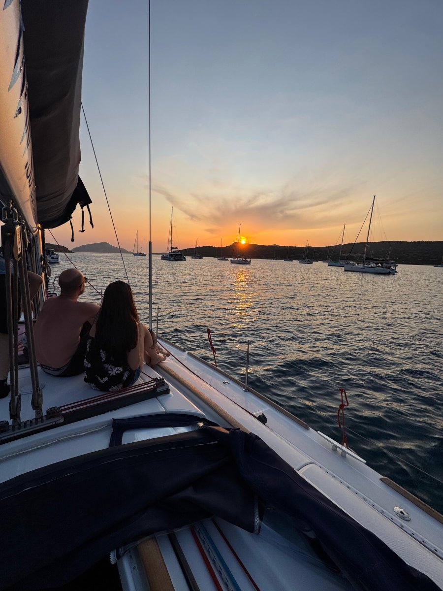 Navigationsausbildung auf dem Trainingsboot mit Prüfung