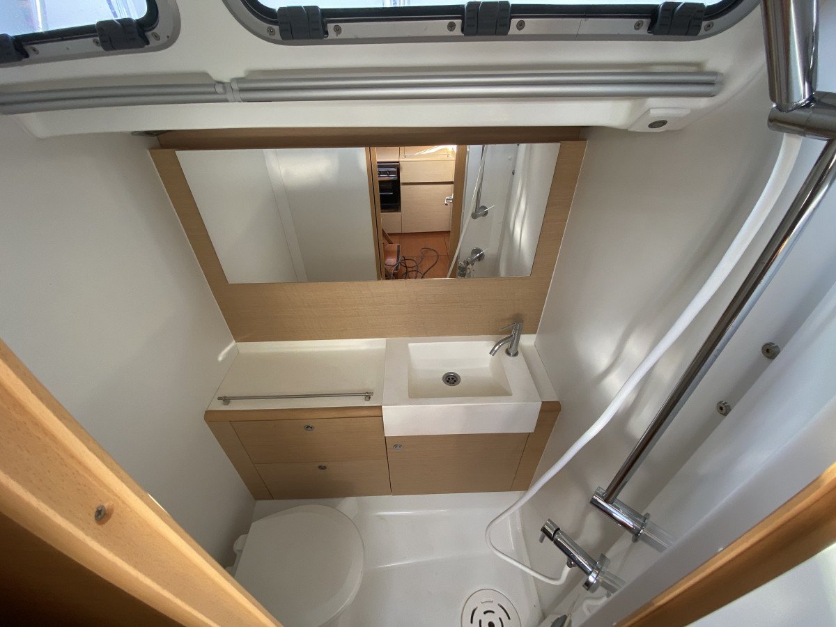 Barca a vela - Bénéteau - 2 bagni