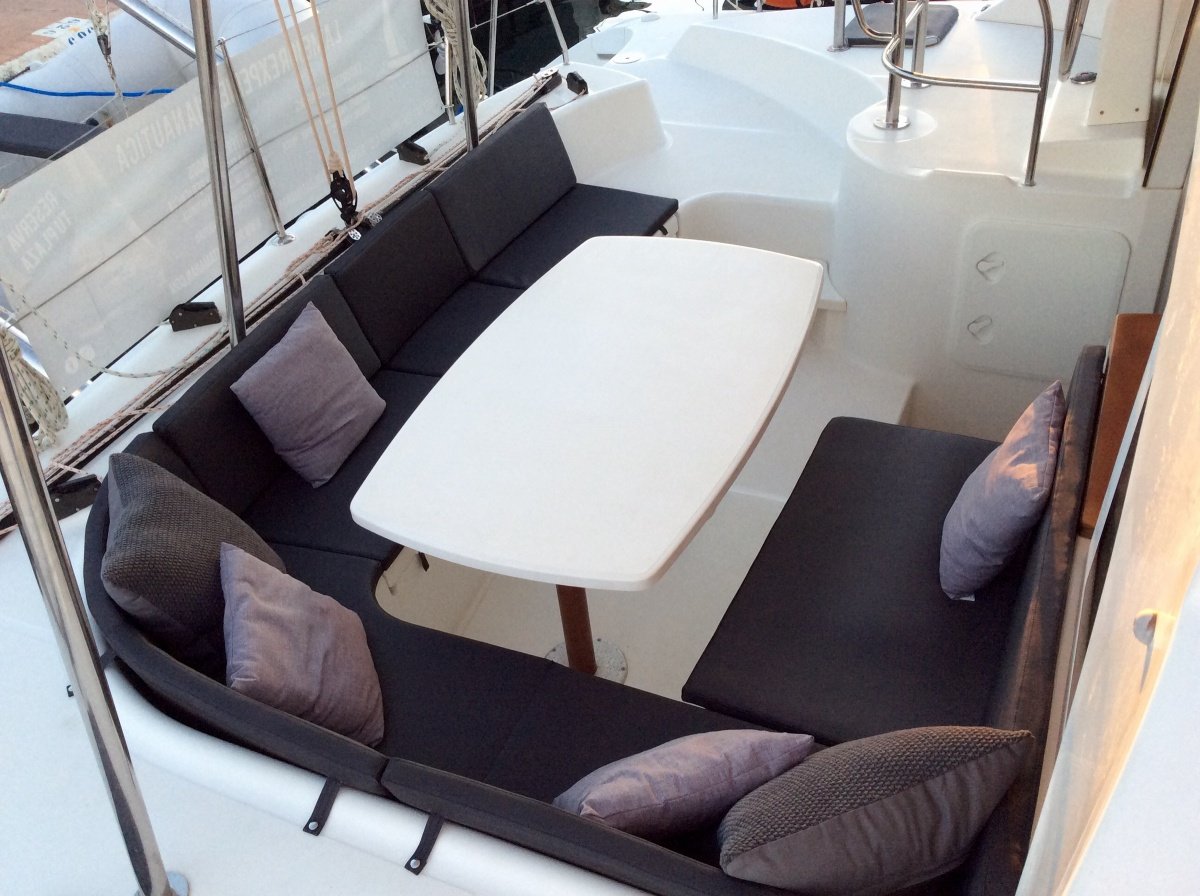 Sailboat - Lagoon - 12 people