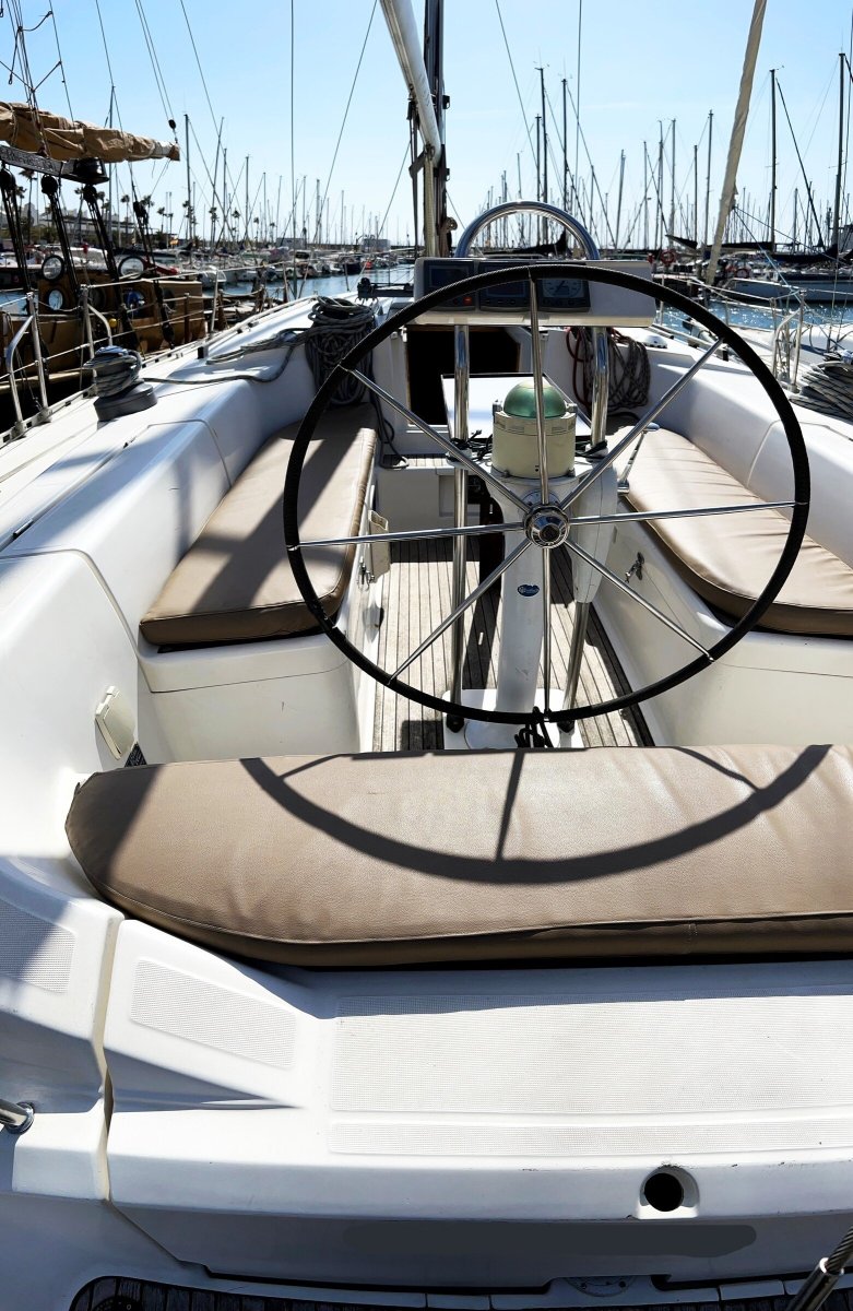 Dufour Yachts - 2001