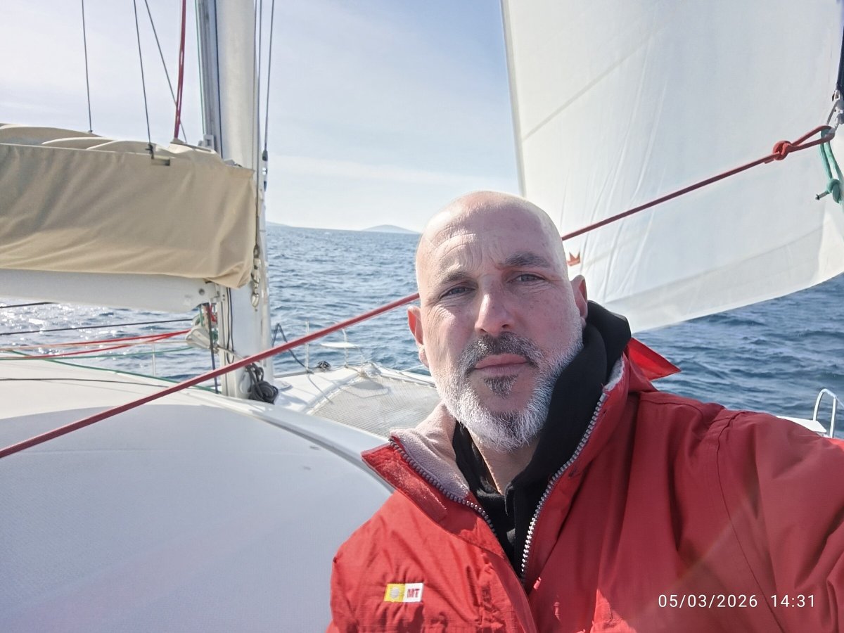 Sea excursion on catamaran from Bari to Sardinia