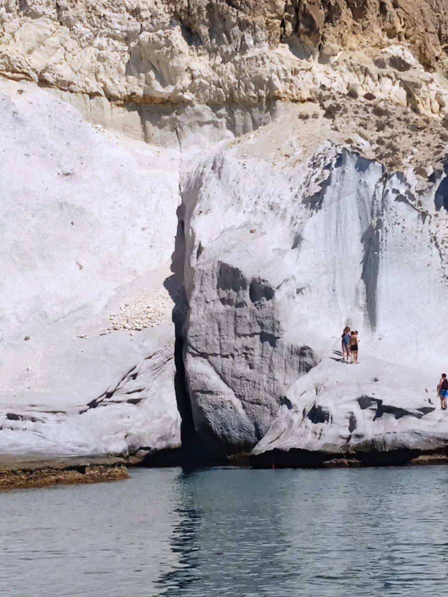 Navegando a lo largo de la costa del Cabo de Gata