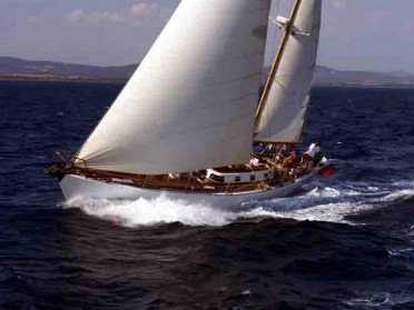 Rent a classic ketch in the Aeolian Islands