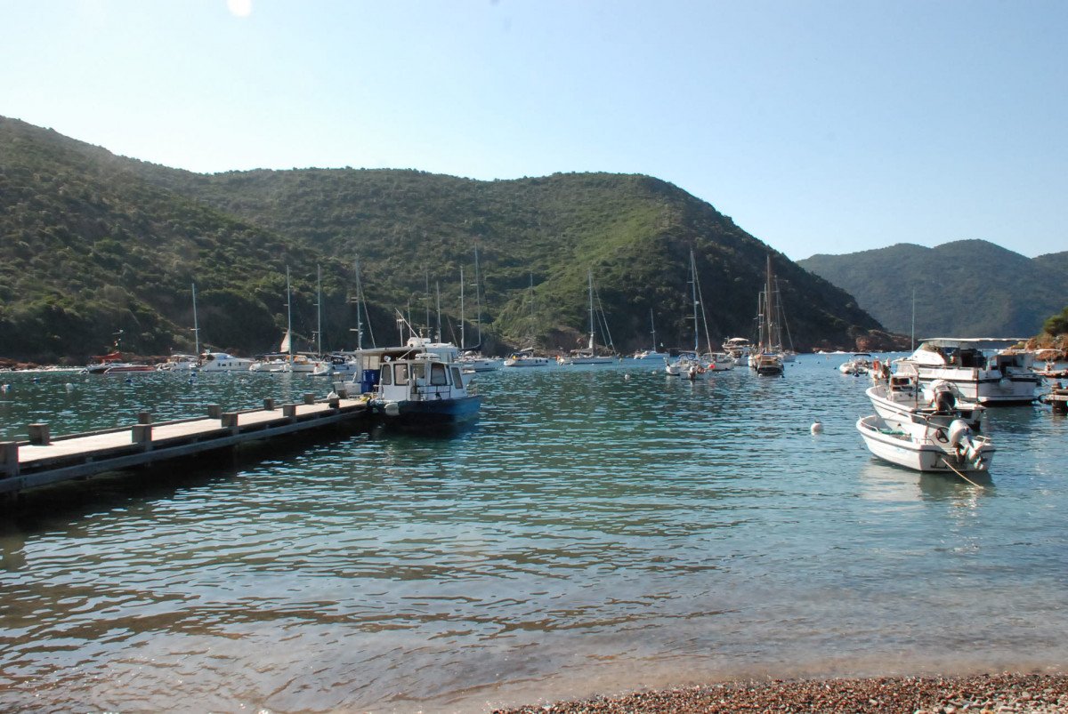 A Mediterranean cruise with views of the French Riviera