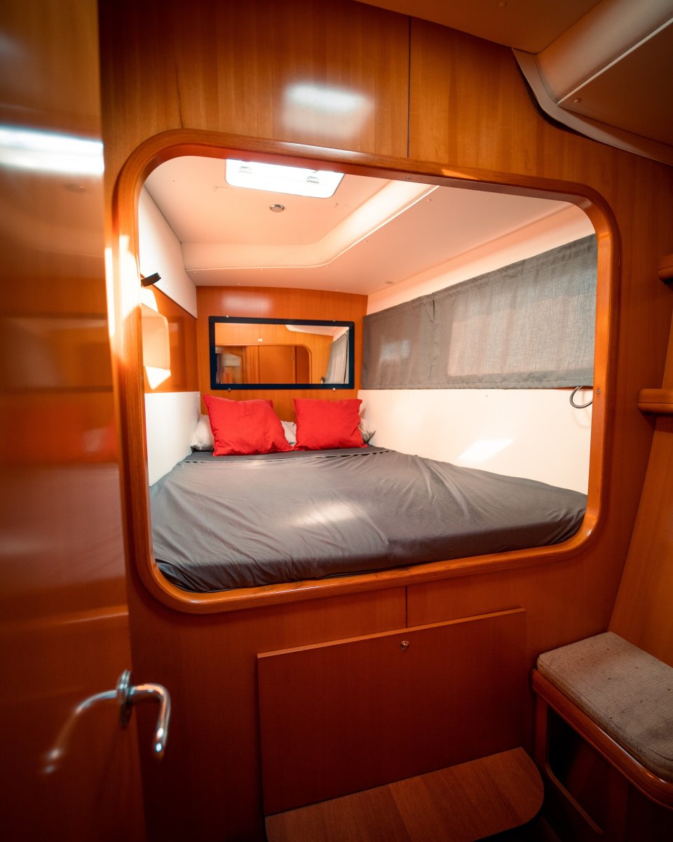 6583fbca126655.45893562