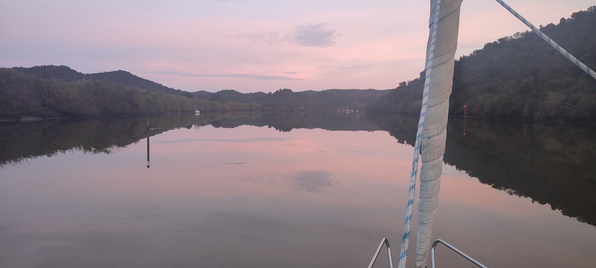 Scopri la bellezza del Guadiana in un viaggio in barca.
