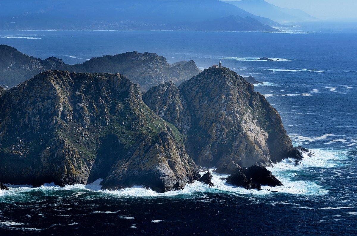 Explorando las islas Azores en un viaje en barco