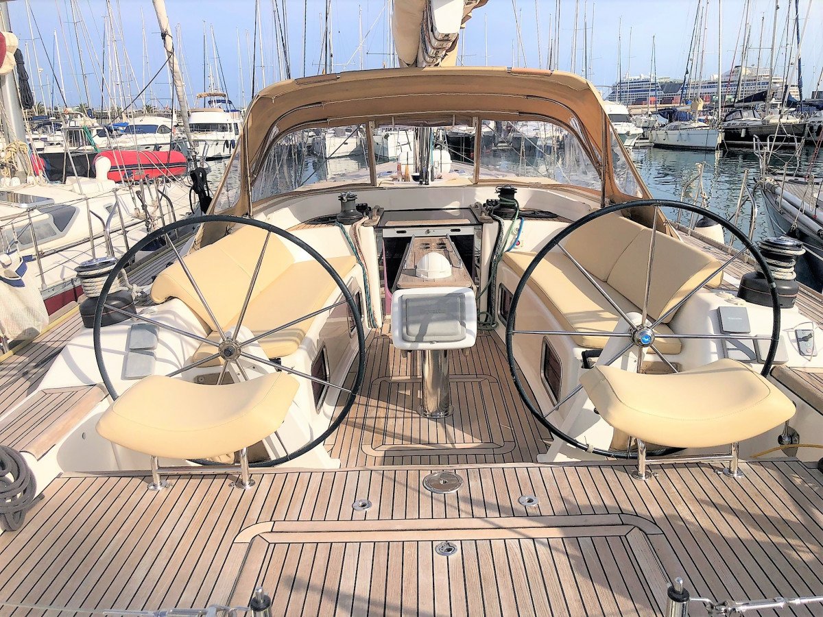 Segelboot - Dufour Yachts - 12 {{i18n.capacity}}