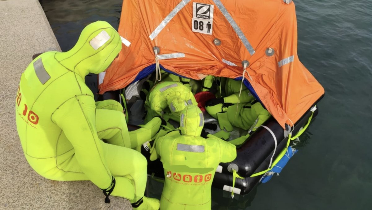 Curso de Prevención de Contaminación en el Mar en Ibiza