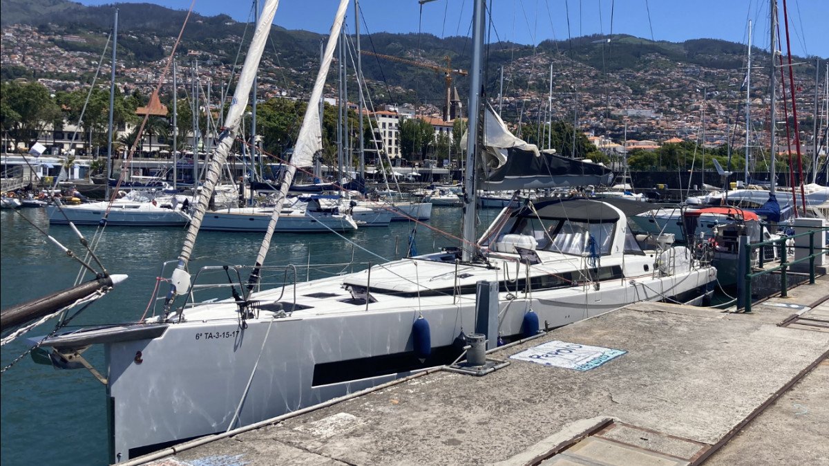 Bénéteau - 2 {{i18n.baths}}