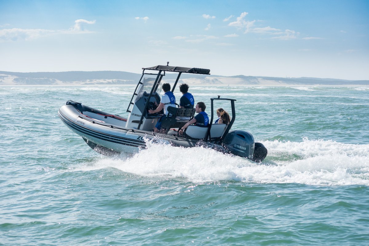 Improve your boating skills in the Mediterranean Sea