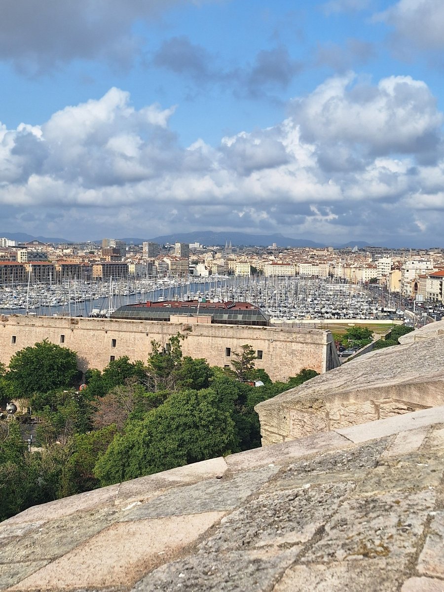 Viaggio in barca a vela nel sud della Francia da Barcellona